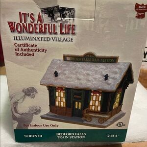 Enesco It’s a Wonderful Life Bedford Falls Rail Station